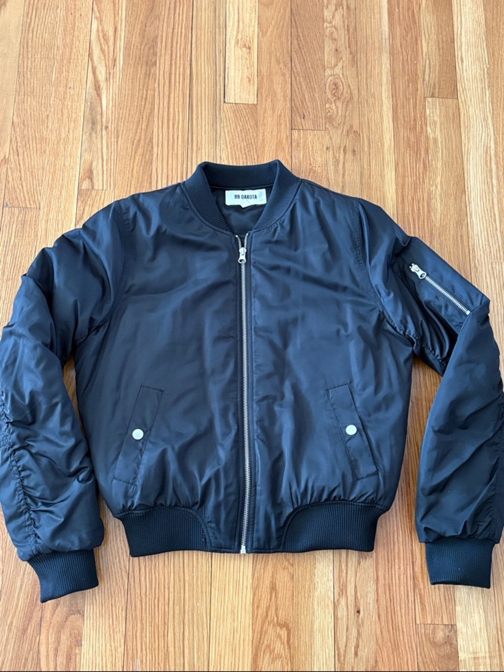 NWOT BB Dakota bomber jacket size medium